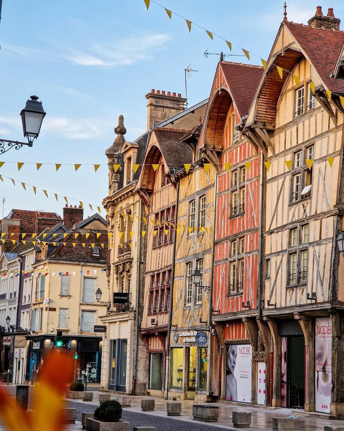 Le Sacre Troyes Appartement Buitenkant foto