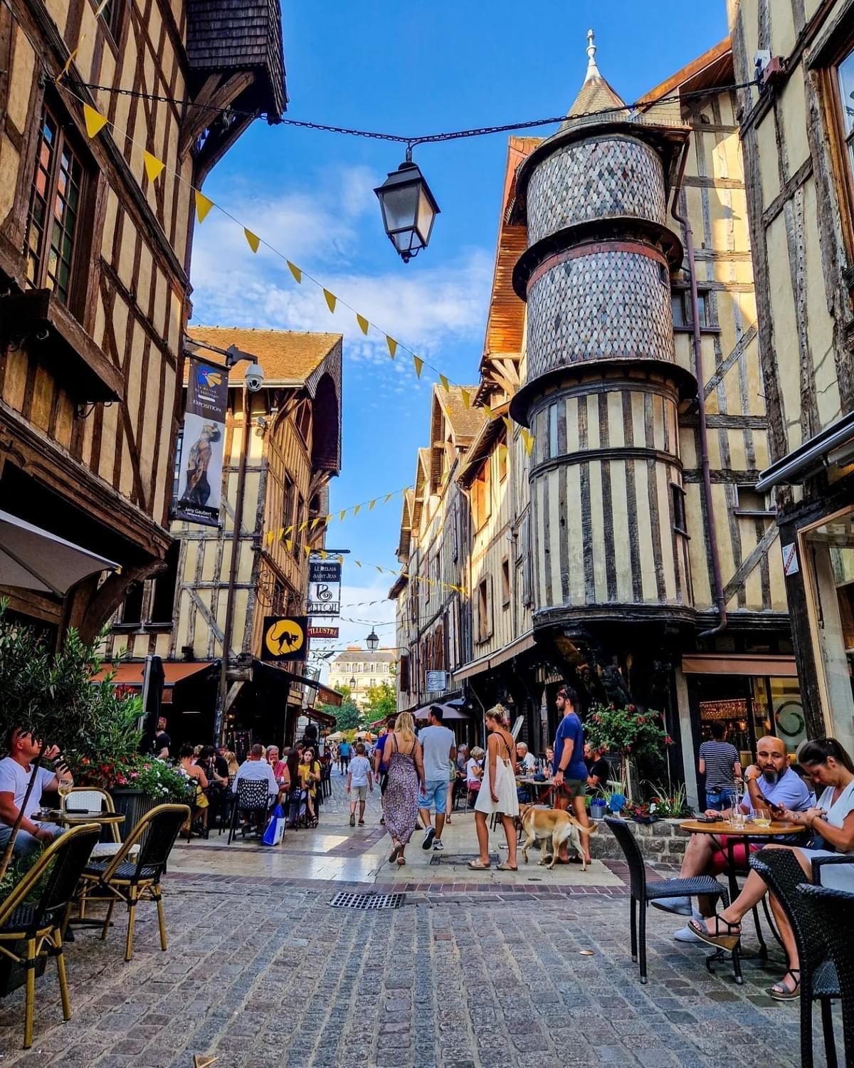 Le Sacre Troyes Appartement Buitenkant foto